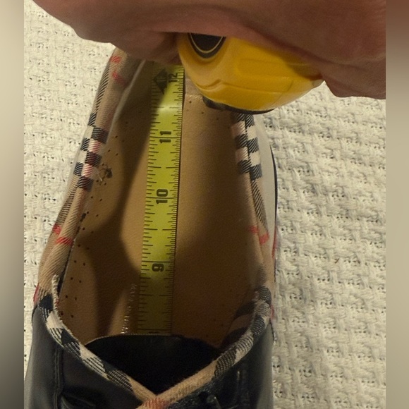 Burberry mens saddle leather golf shoes red and cream color - Picture 10 of 13